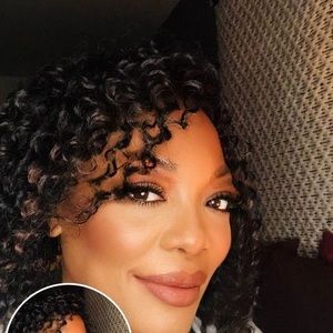 Meet your Posher, Jacqueline